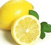 ビタミンCが含まれるレモン