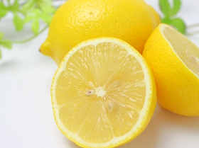 ビタミンC誘導体が抽出できるレモン